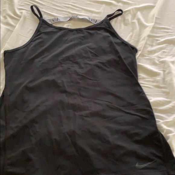 Nike - Picture 1 of 4
